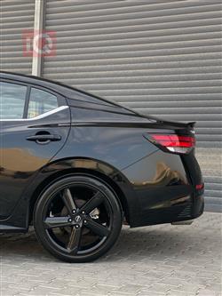 نيسان سنترا